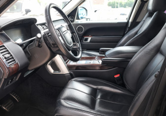 Подержанный автомобиль Land Rover Range Rover 2014 года (16 фото)