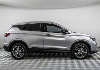 Подержанный автомобиль Geely Coolray 2020 года (4 фото)