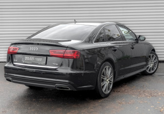 Подержанный автомобиль Audi A6 Sedan 2018 года (5 фото)