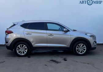 Подержанный автомобиль Hyundai Tucson 2016 года (4 фото)
