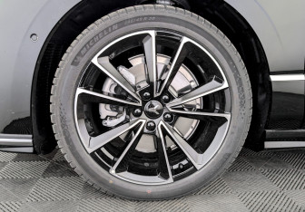 Новый Voyah Passion 2025 (7 фото)