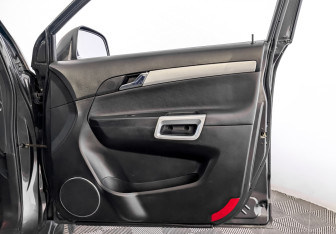 Подержанный автомобиль Opel Antara 2015 года (25 фото)