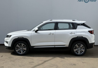 Подержанный автомобиль Changan CS35PLUS 2022 года (8 фото)