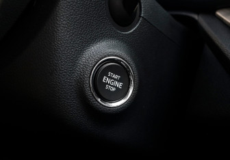 Подержанный автомобиль Skoda Octavia Liftback 2024 года (36 фото)