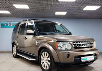 Подержанный автомобиль Land Rover Discovery 2013 года (3 фото)