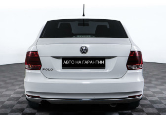 Подержанный автомобиль Volkswagen Polo Sedan 2016 года (4 фото)