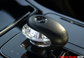 Подержанный автомобиль GAC M8 2024 года (30 фото)