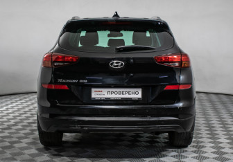 Подержанный автомобиль Hyundai Tucson 2020 года (6 фото)