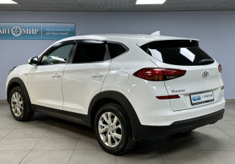 Подержанный автомобиль Hyundai Tucson 2019 года (7 фото)