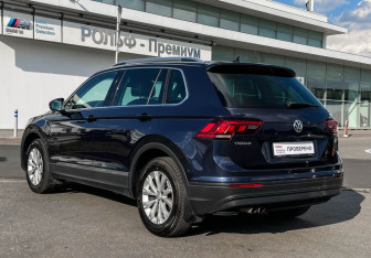 Подержанный автомобиль Volkswagen Tiguan 2017 года (14 фото)