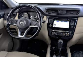 Подержанный автомобиль Nissan X-Trail 2019 года (27 фото)