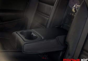 Подержанный автомобиль Kia Sorento 2018 года (16 фото)