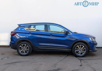 Подержанный автомобиль Geely Coolray 2022 года (4 фото)