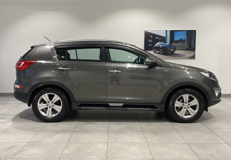 Подержанный автомобиль Kia Sportage 2012 года (4 фото)