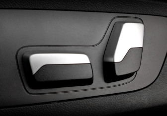 Подержанный автомобиль BMW X5 2021 года (21 фото)