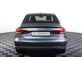 Подержанный автомобиль Audi A3 Sedan 2020 года (6 фото)
