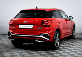 Подержанный автомобиль Audi Q2 2021 года (5 фото)