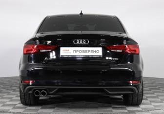 Подержанный автомобиль Audi A3 Sedan 2018 года (6 фото)