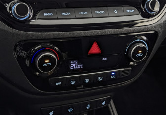 Подержанный автомобиль Hyundai Solaris Sedan 2022 года (21 фото)