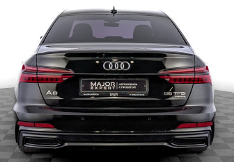 Подержанный автомобиль Audi A6 Sedan 2018 года (6 фото)