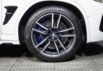 Подержанный автомобиль BMW X3 M 2021 года (32 фото)