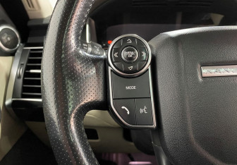 Подержанный автомобиль Land Rover Range Rover Sport 2017 года (15 фото)