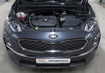 Подержанный автомобиль Kia Sportage 2021 года (9 фото)