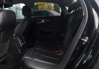 Подержанный автомобиль Audi A6 Sedan 2015 года (10 фото)