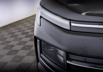 Подержанный автомобиль Москвич 3 2023 года (17 фото)