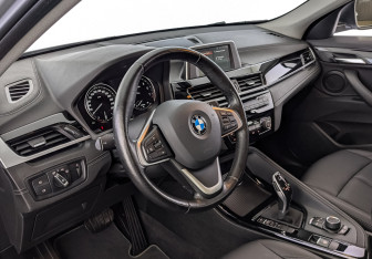 Подержанный автомобиль BMW X2 2019 года (15 фото)