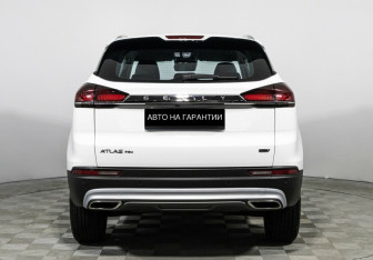 Подержанный автомобиль Geely Atlas Pro 2023 года (6 фото)