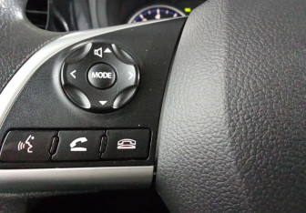 Подержанный автомобиль Mitsubishi Outlander 2018 года (17 фото)