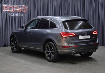 Подержанный автомобиль Audi Q5 2016 года (7 фото)