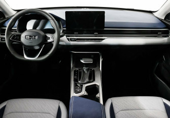 Подержанный автомобиль Geely Emgrand 2024 года (6 фото)