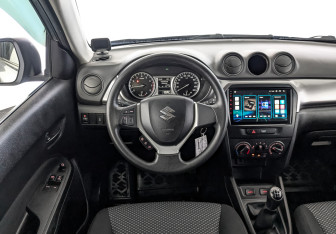 Подержанный автомобиль Suzuki Vitara 2022 года (22 фото)