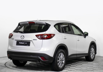 Подержанный автомобиль Mazda CX-5 2016 года (5 фото)
