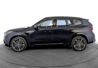 Новый BMW X1 2025 (3 фото)