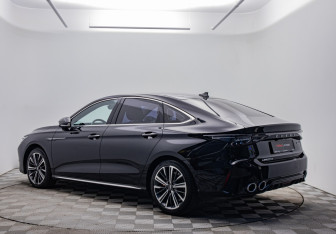 Подержанный автомобиль Chery Arrizo 8 2023 года (7 фото)