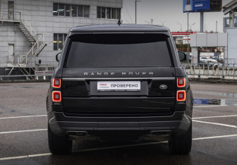 Подержанный автомобиль Land Rover Range Rover 2018 года (7 фото)