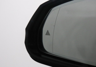 Подержанный автомобиль BMW X2 2024 года (20 фото)