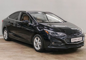 Подержанный автомобиль Chevrolet Cruze Sedan 2017 года (3 фото)