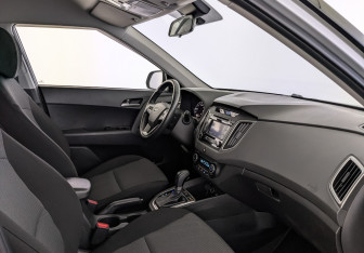 Подержанный автомобиль Hyundai Creta 2018 года (13 фото)