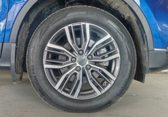 Подержанный автомобиль Geely Atlas Pro 2021 года (21 фото)