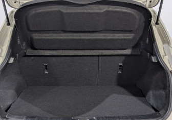 Подержанный автомобиль Nissan Qashqai 2014 года (10 фото)