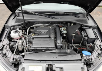 Подержанный автомобиль Audi A3 Sedan 2014 года (9 фото)