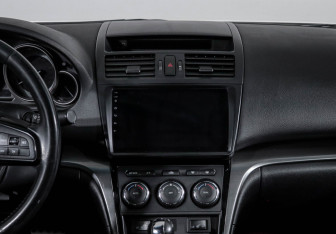 Подержанный автомобиль Mazda 6 Sedan 2010 года (13 фото)