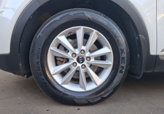 Подержанный автомобиль Kia Sorento 2019 года (9 фото)