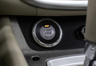 Подержанный автомобиль Nissan Murano Suv 2019 года (21 фото)