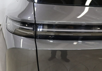 Подержанный автомобиль LiXiang L6 2024 года (26 фото)