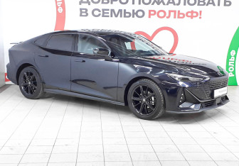 Подержанный автомобиль Changan UNI-V 2024 года (3 фото)